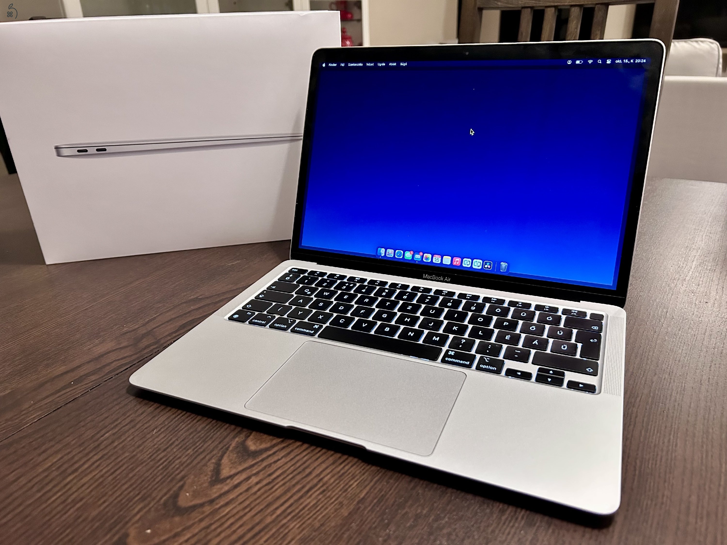 MacBook Air M1 8/256