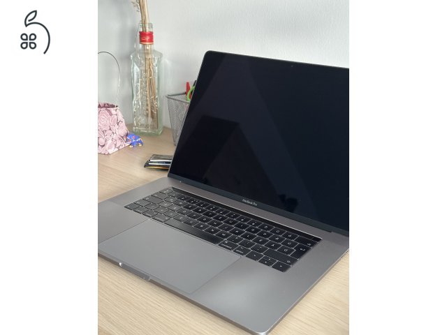 2017 15” MacBook Pro