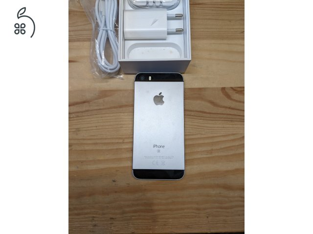 iPhone SE Space gray 32Gb