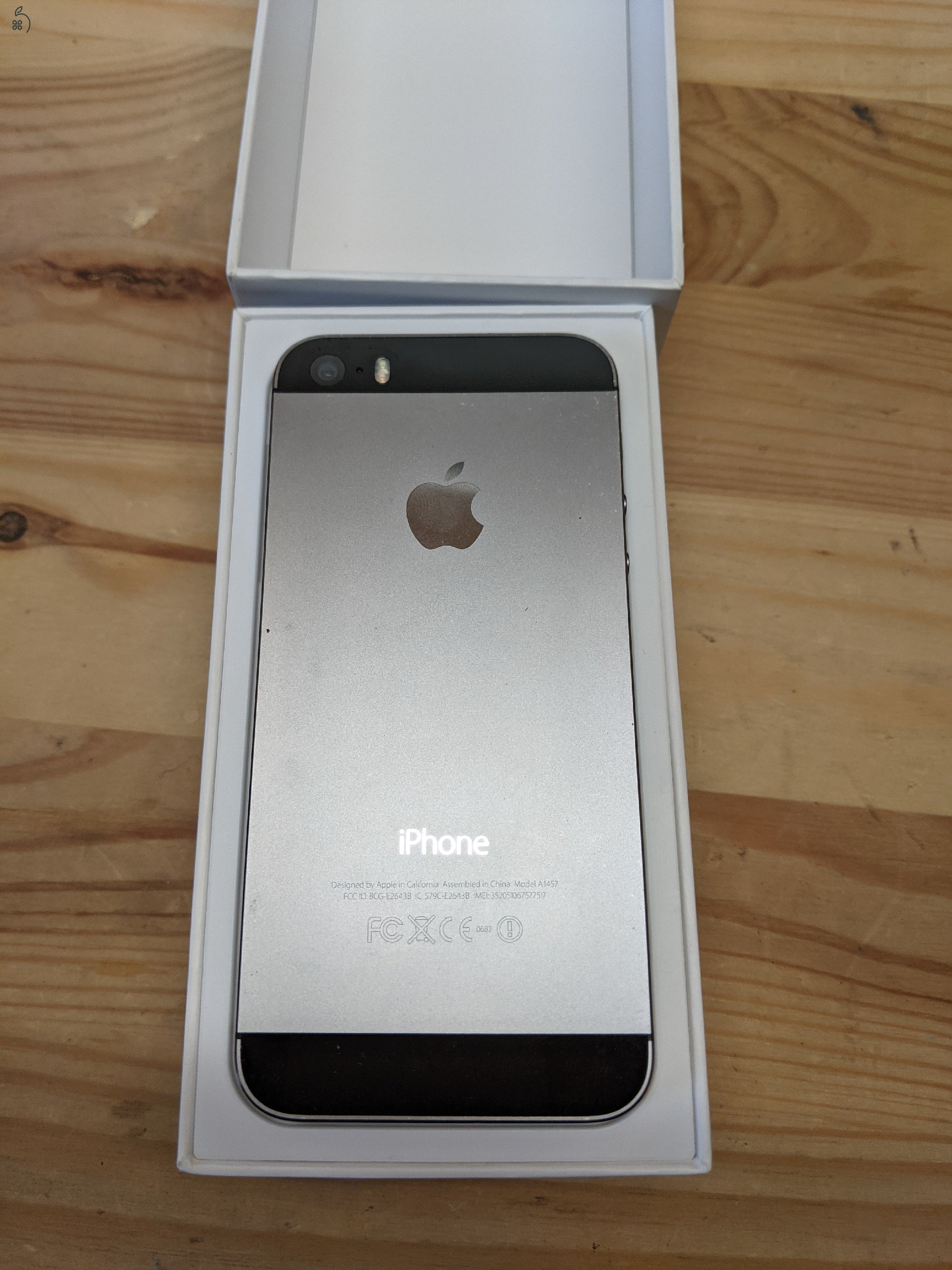 iPhone 5S Space gray 16Gb