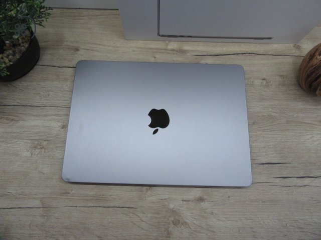 Apple Macbook Air M2 - 2020 - Használt, megkímélt