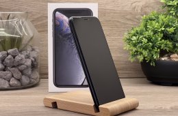 iPhone XR Black 64GB 1 ÉV Garanciával Számlával Aksi 95%