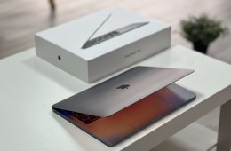 MacBook Pro 2017 13 256GB 1 ÉV Garanciával Számlával