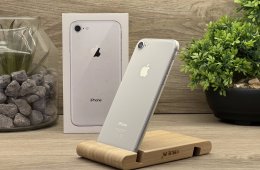 iPhone 8 Silver 64GB 1 ÉV Garanciával Számlával Aksi 100%