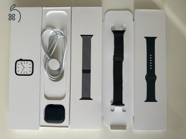 Apple Watch Series 7 45 mm Éjfekete