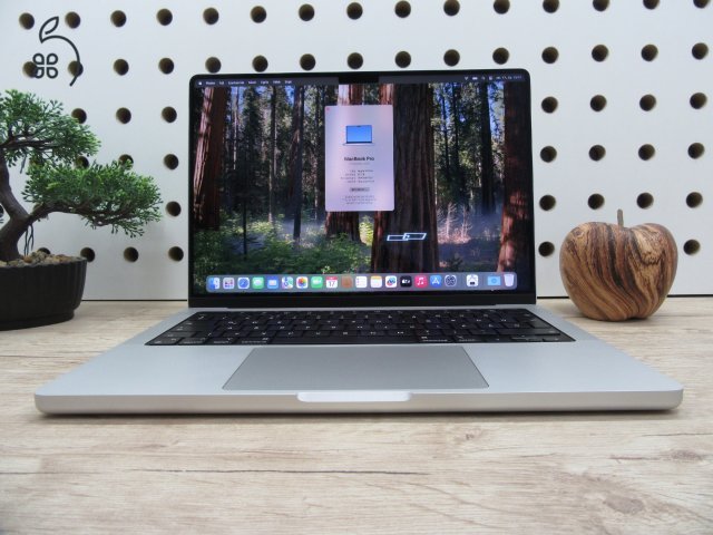 Apple Retina Macbook Pro 14 M1 - 2021 - Használt, megkímélt