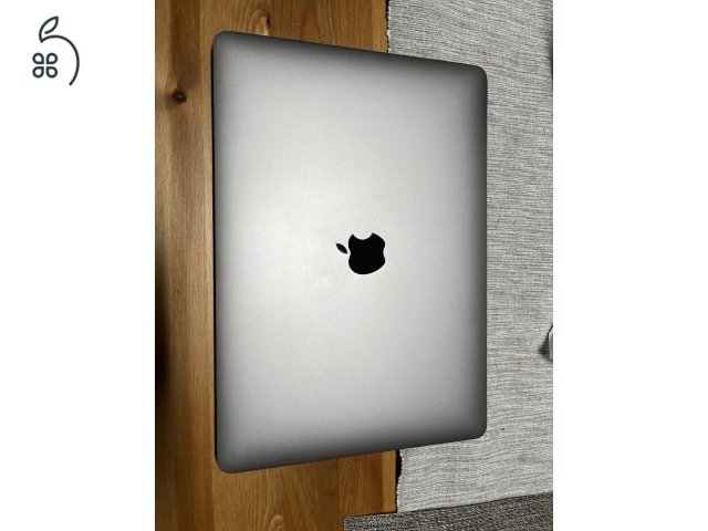 MacBook Air 13 inch, 1.1 i5, 8GB, 500GB