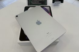 iPad Air 4 64GB Wifi Silver Mint Az Új/1-3 hónap gar./Akku 94%/p3734