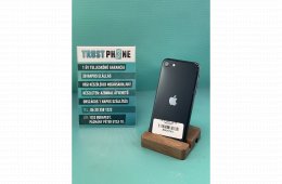 !! 1 ÉV GARANCIA !! iPhone SE (2022) Midnight 64 GB – BM20742 – 100% AKKU