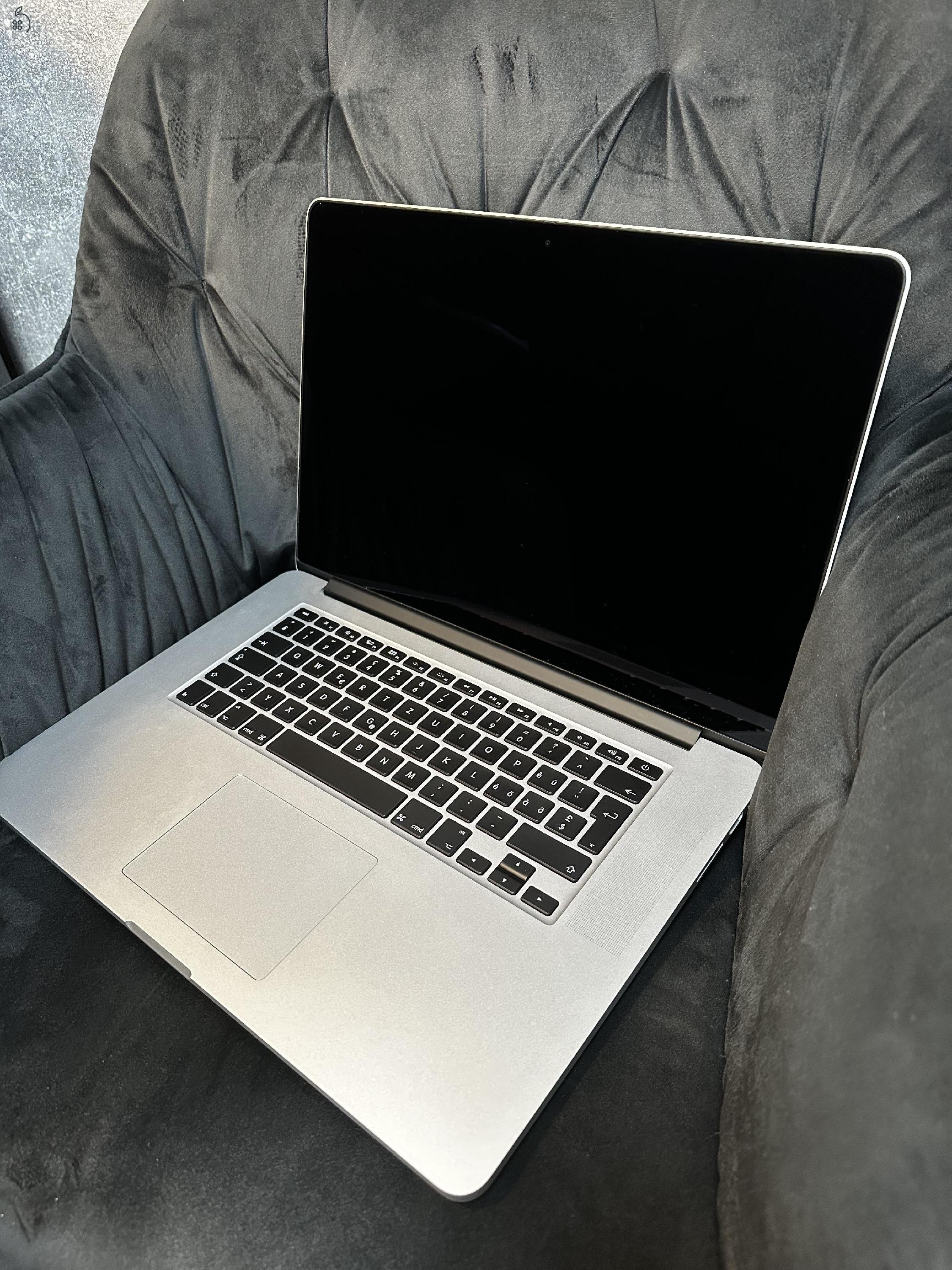 Apple MacBook Pro Retina 15