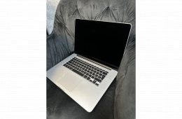 Apple MacBook Pro Retina 15