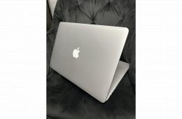 Apple MacBook Pro Retina 15