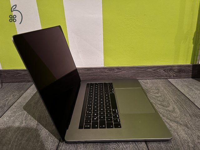 MacBook Pro 2017 15