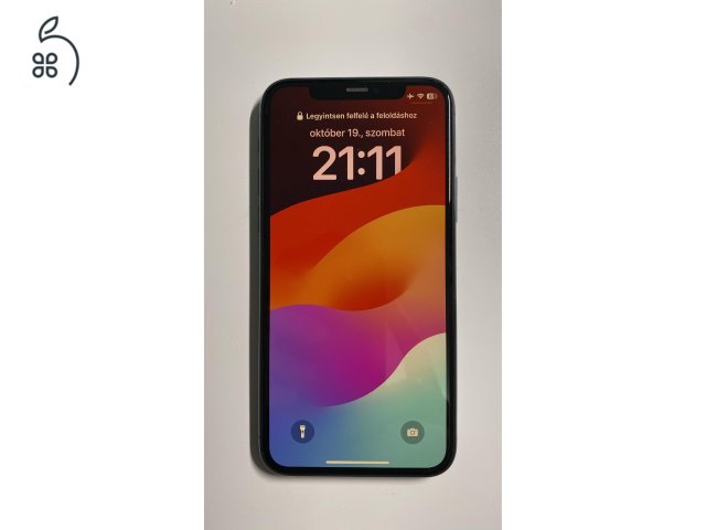 iPhone 11 Pro 64 Gb (éjzöld) eredeti dobozzal és töltővel, AJÁNDÉK üvegfóliákkal és tokkal