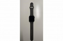 Apple Watch Series 3 – 42 mm (fekete) eredeti tartozékokkal és AJÁNDÉK szíjakkal