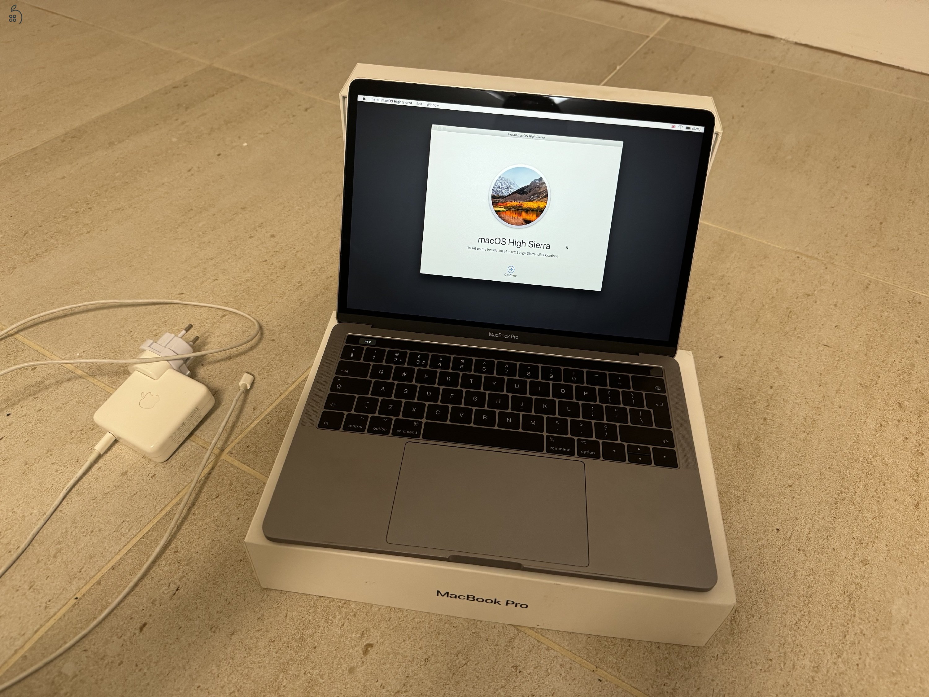 Macbook Pro 13,3” (A1706) 