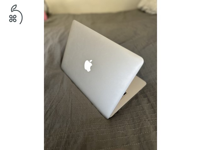 Eladó MacBook Air 13” 128GB