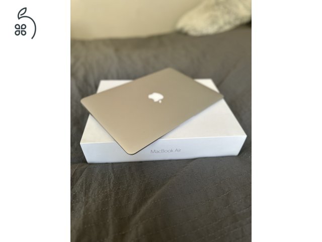 Eladó MacBook Air 13” 128GB