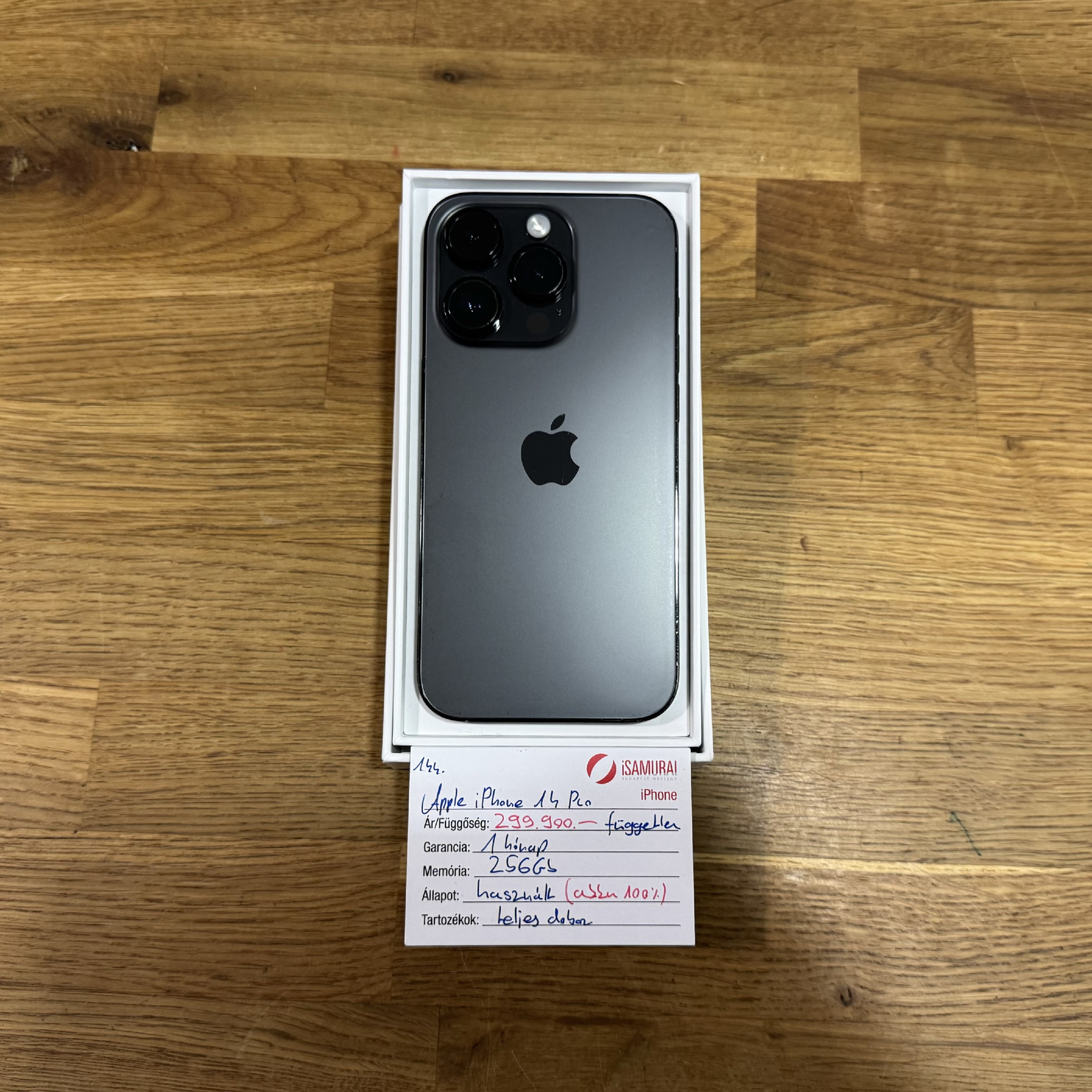 144. Apple iPhone 14 Pro - 256 GB - Space Gray - 100% AKKU