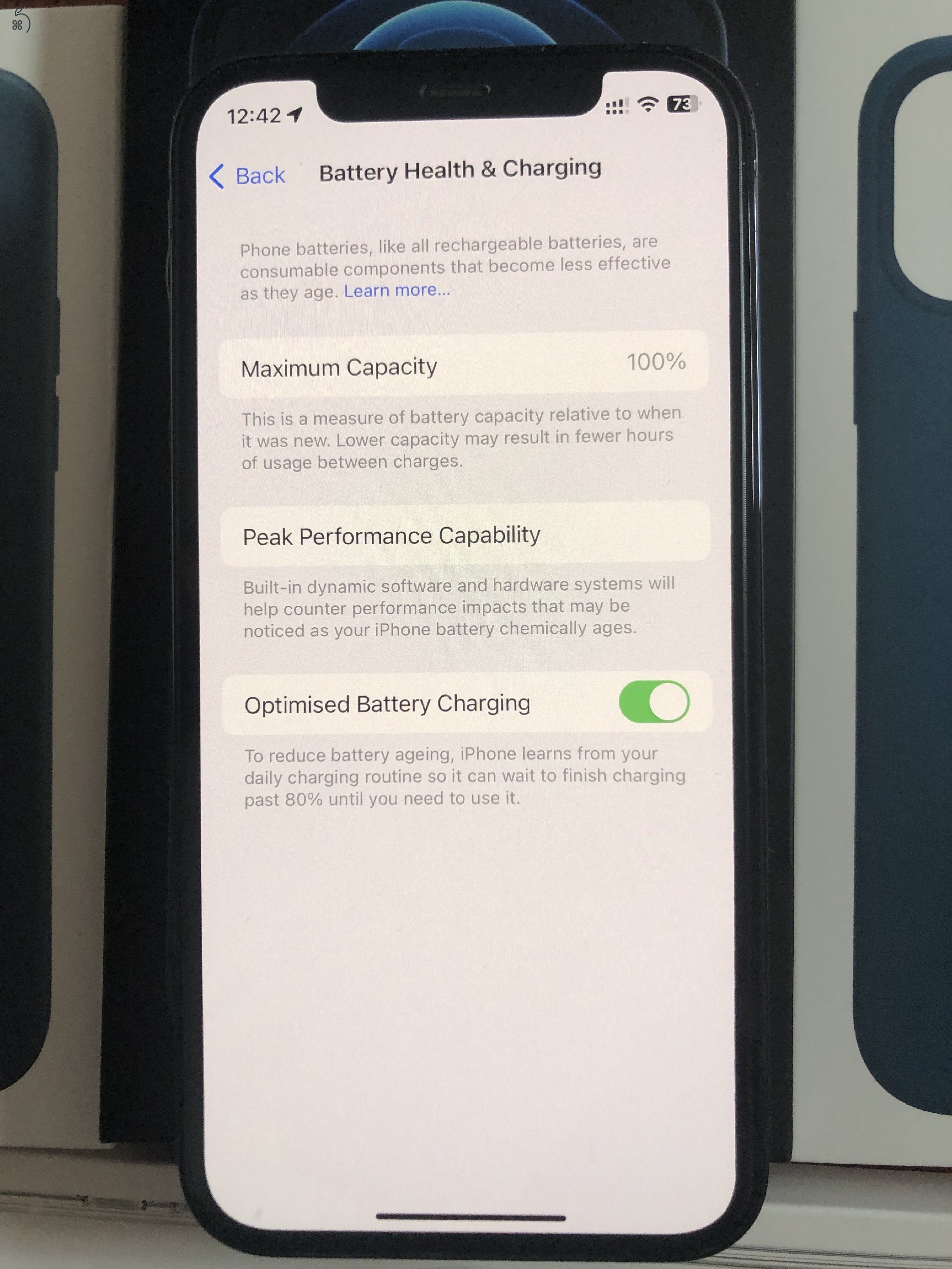 Iphone 12 Pro 128 GB karcmentes gyári függetlenül rengeteg ajándékkal eladó sorba került.