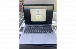 Apple MacBook Air 13 2020 M1 chip