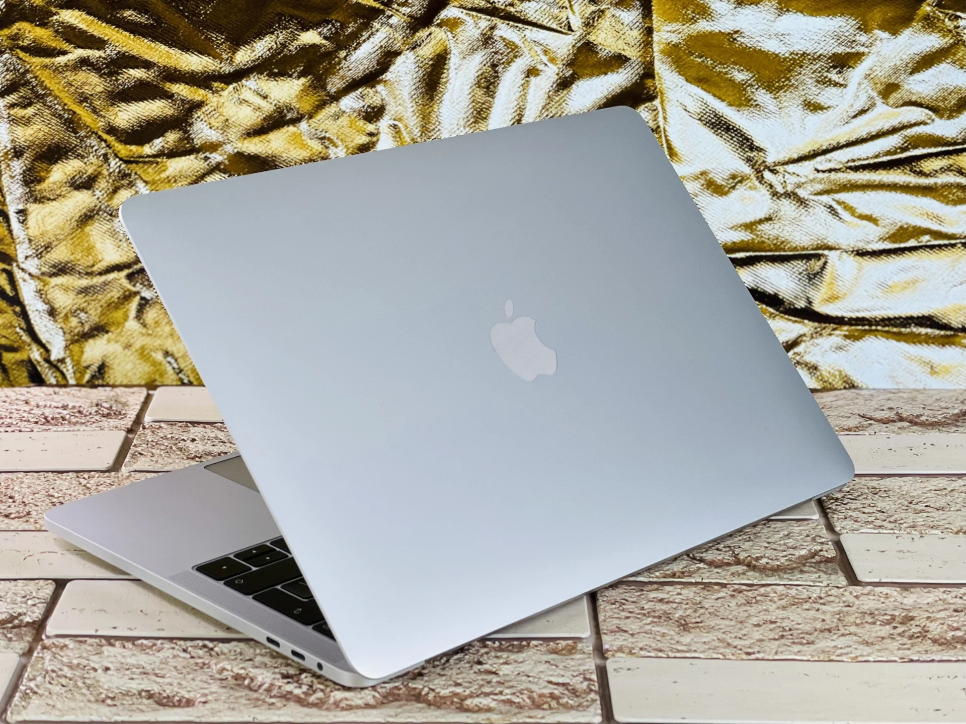 Apple Macbook PRO 2019 13