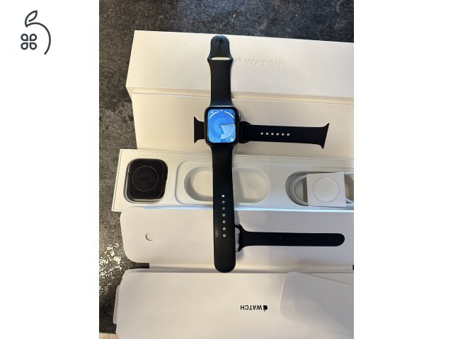 Apple Watch Series 4. Space gray  GPS +cellular