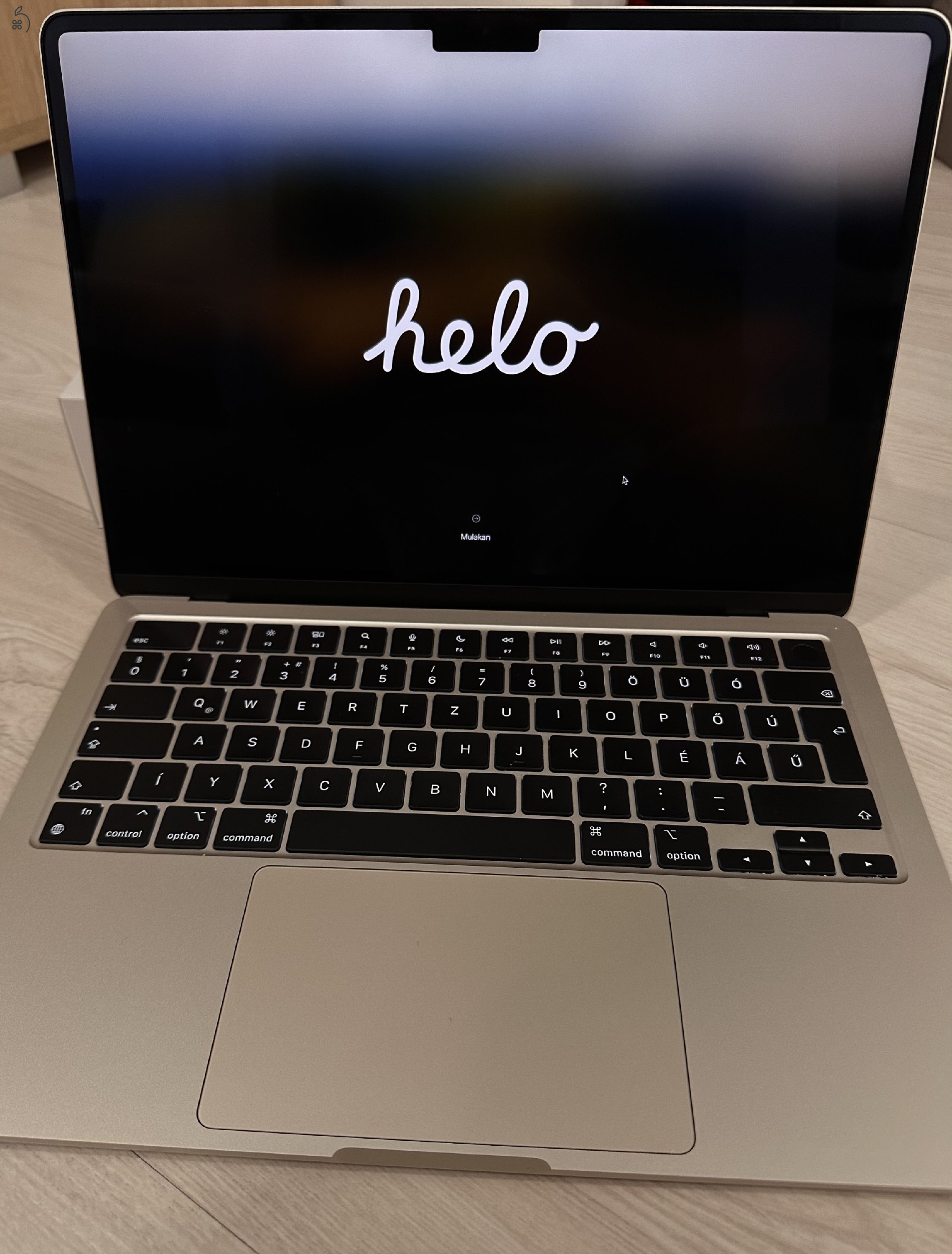 Kitűnő állapotú, Garanciális MacBook Air M2 512GB