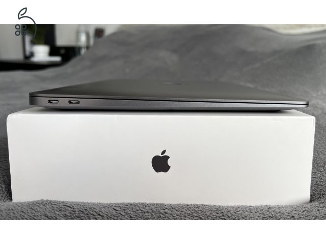 Macbook Air M1 - 8/256, 97% akksi, magyar