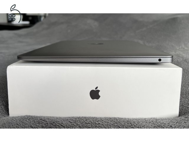 Macbook Air M1 - 8/256, 97% akksi, magyar