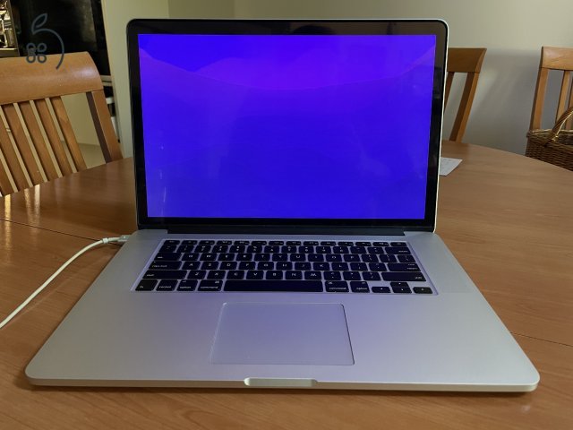 MacBook Pro Retina | Mid 2015 | 15.6” | 256GB SSD | 16GB