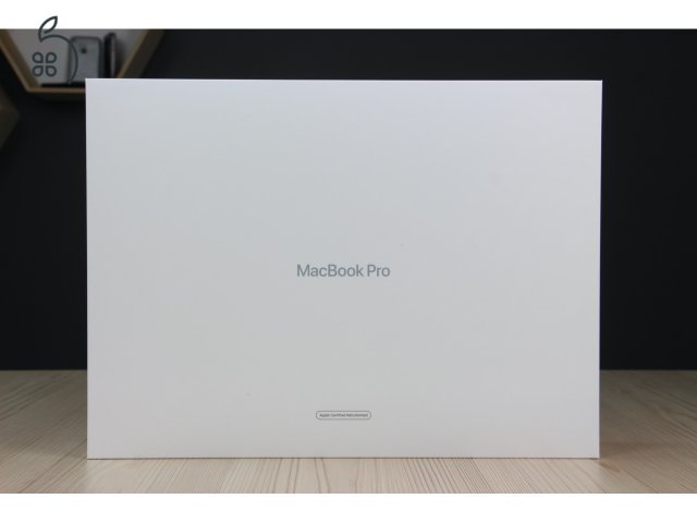 MacBook Pro 14