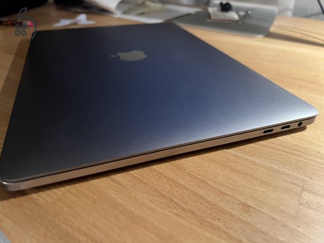 Macbook Pro eladó Magánszemélytől