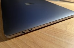 Macbook Pro eladó Magánszemélytől