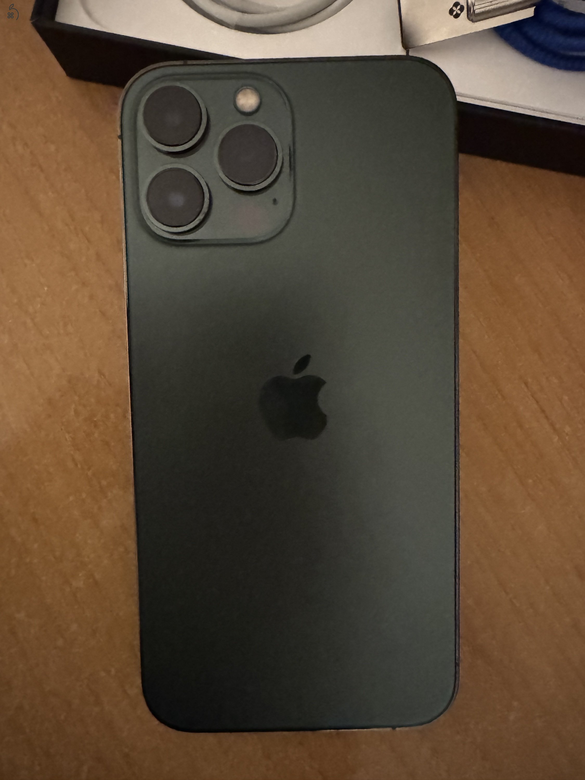 Iphone 13 pro max karcmentes, újszerű