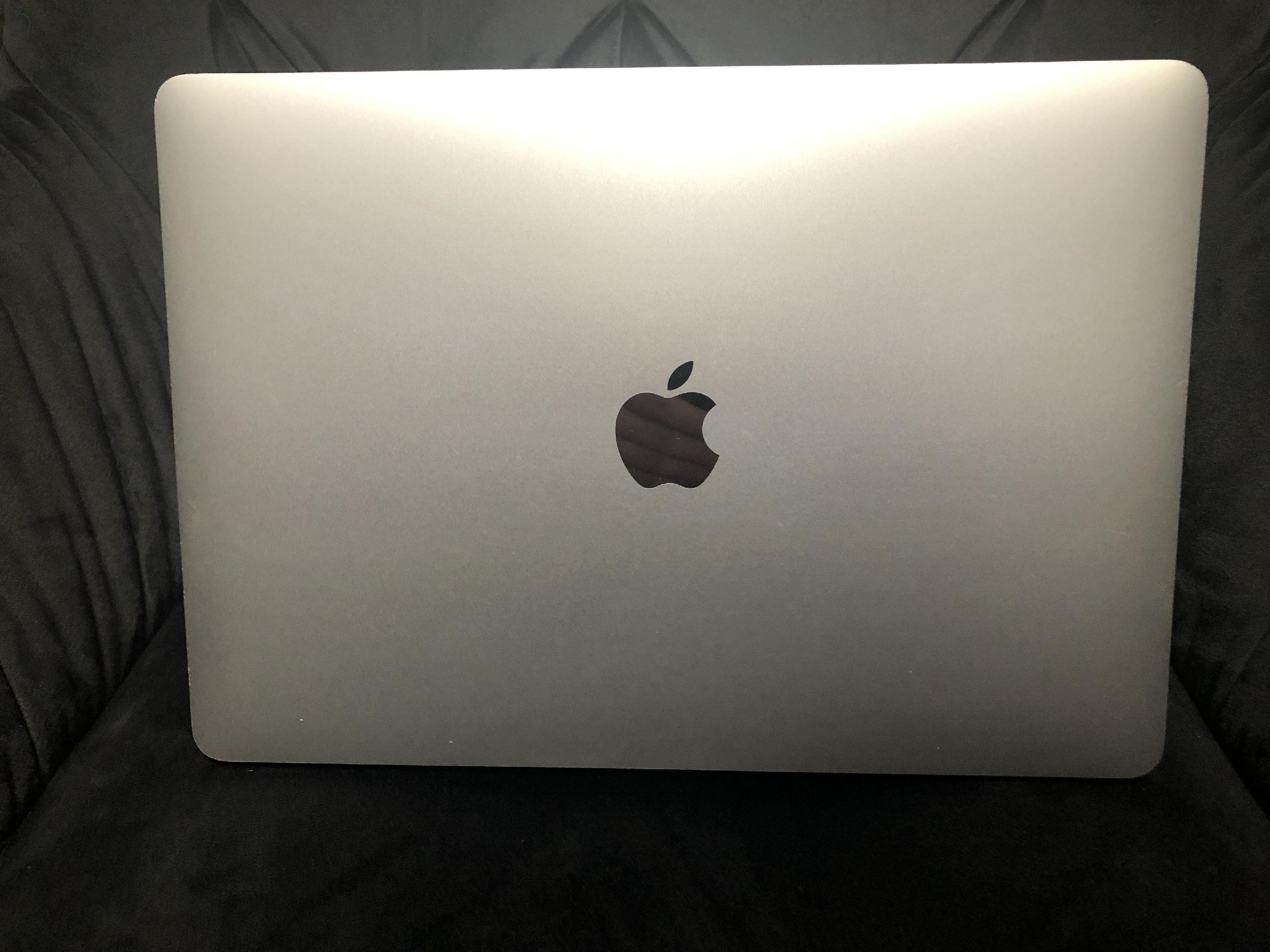 Apple MacBook Pro 13