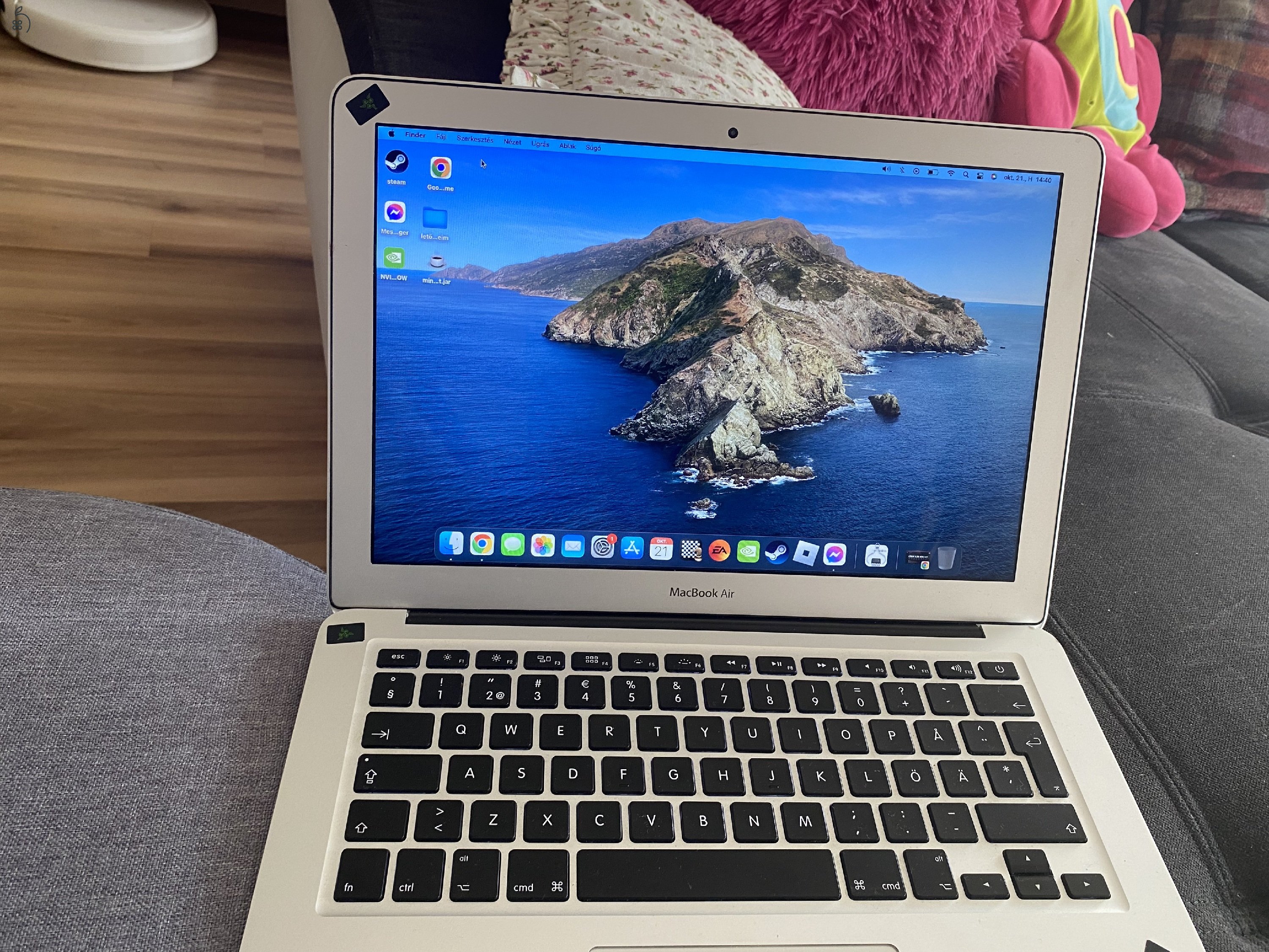 Macbook Air 13 2017 8/256Gb 