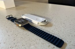 Apple Watch Ultra 2 GPS + Cellular 49mm, 64GB, Tengerészkék Óceán Szíjjal - bontatlan töltővel - 98% akkuval