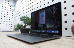 Apple Retina Macbook Air 13 M1 - 2020 - Használt, megkímélt