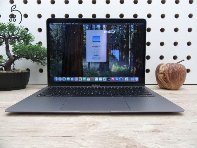 Apple Retina Macbook Air 13 M1 - 2020 - Használt, megkímélt