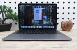 Apple Retina Macbook Air 13 M1 - 2020 - Használt, megkímélt