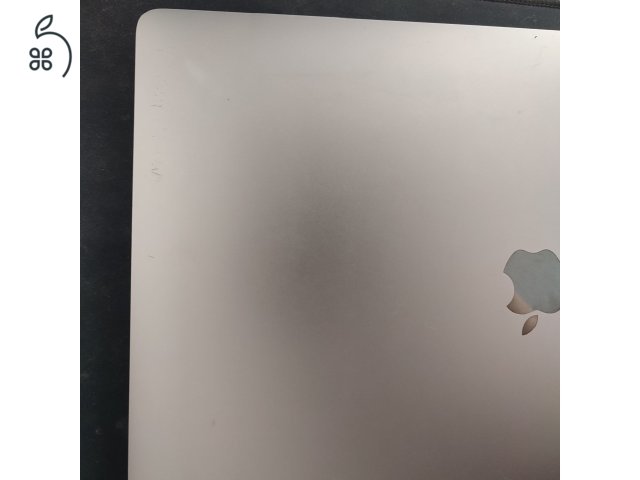 Használt MacBook Pro 2019/16.1 inch/Core I9/16GB RAM/500GB SSD eladó