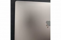 Használt MacBook Pro 2019/16.1 inch/Core I9/16GB RAM/500GB SSD eladó