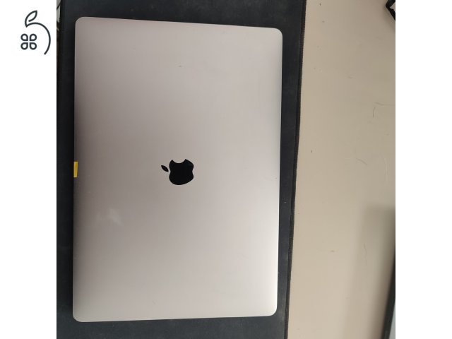 Használt MacBook Pro 2019/16.1 inch/Core I9/16GB RAM/500GB SSD eladó