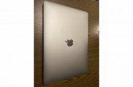 Eladó újszerű állapotú MacBook Pro 13 Touch Bar - Első tulajdonos