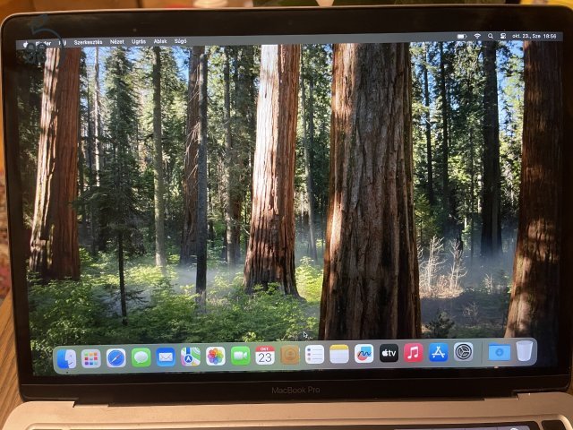 Eladó újszerű állapotú MacBook Pro 13 Touch Bar - Első tulajdonos