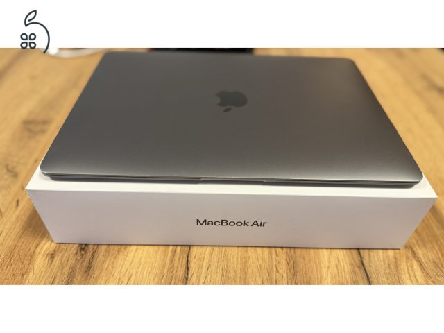 MacBook Air M1 13” (2020)  8/256GB 2026-ig Garanciális!!!