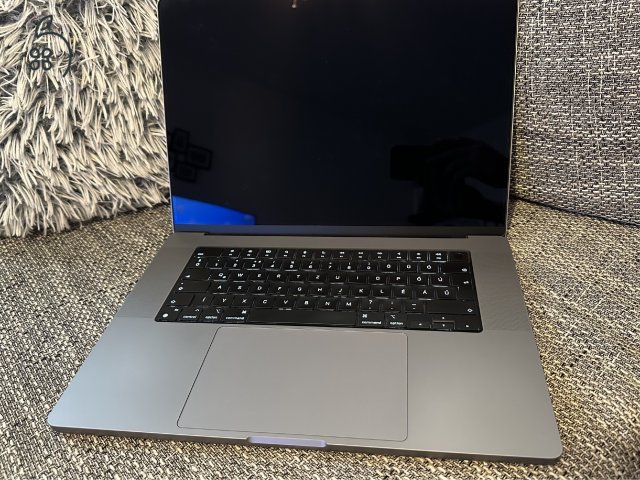 MacBook Pro 16” Space Gray - M1 PRO - 32GB - 1TB