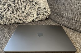 MacBook Pro 16” Space Gray - M1 PRO - 32GB - 1TB