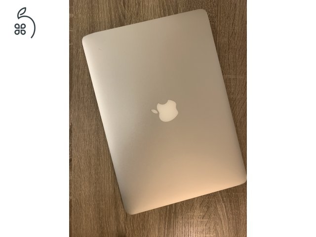 MacbookAir, 2015, 4GB, i5, 128GB, intel HD, 13